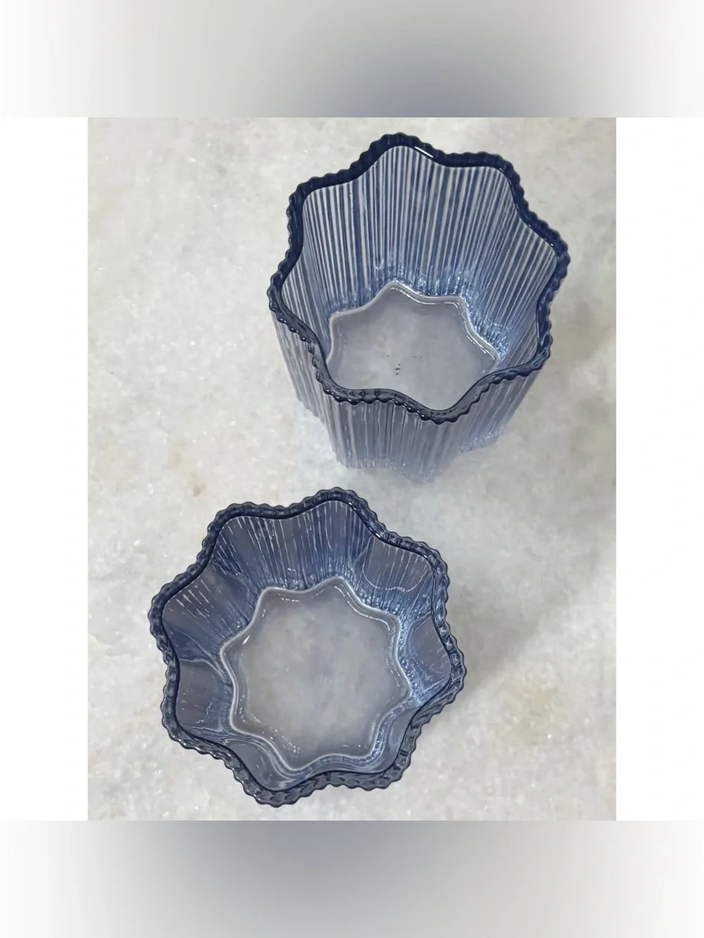 Glass Hause Set of 2 Ribbed Floral Shape Glasses 12 oz Blue